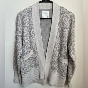 💗GET 20% OFF💗 Abercrombie & Fitch Animal Print Open Front Cardigan